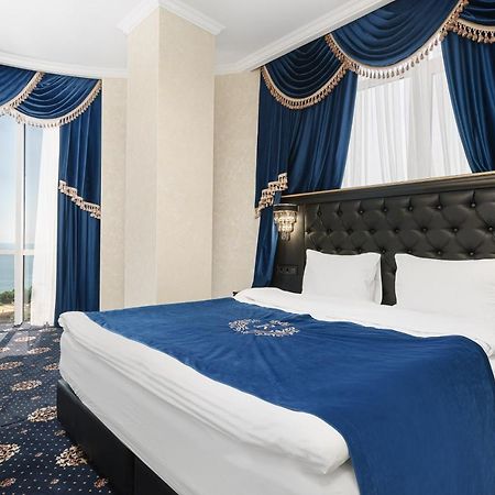 Arcadia Plaza Apartments オデッサ エクステリア 写真